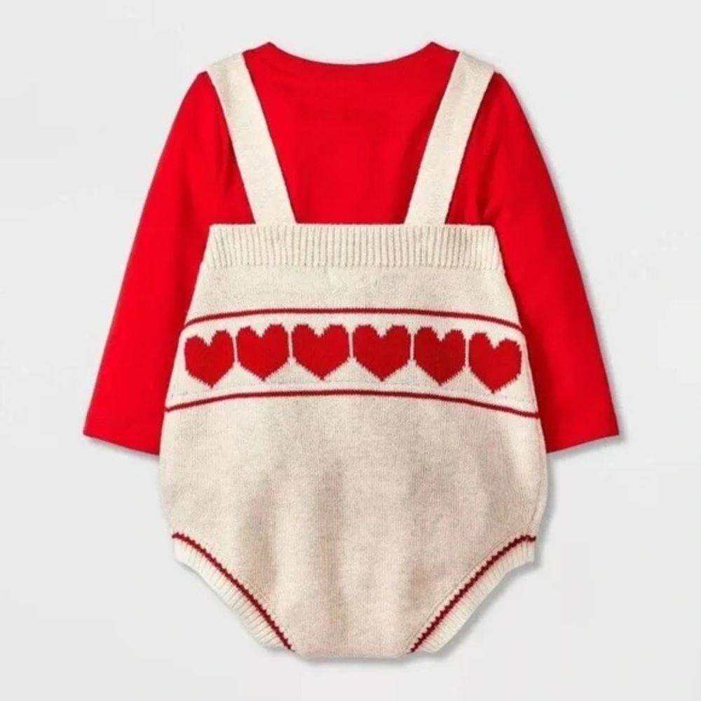 255 NWT Cat & Jack Heart Top and Bottom - Size: 12‎ months